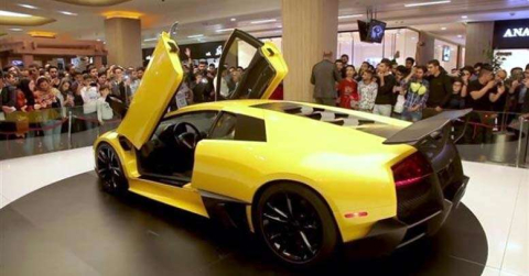 İran'ın yerli otomobili dünyada gündem oldu!