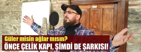 Önce tarihi hana çelik kapı taktı, şimdi de kapının şarkısını yaptı!