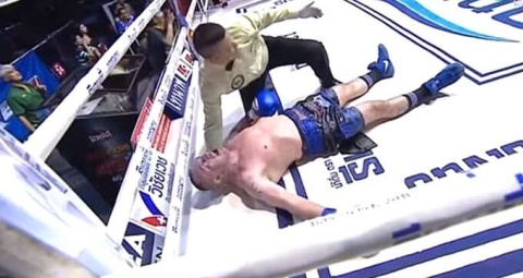 Maçta komaya giren boksör, hastanede hayatını kaybetti