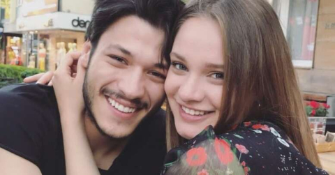 En romantik çift: Kubilay Aka ile Miray Daner