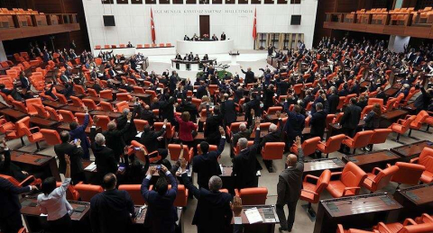 TBMM sağlık düzenlemeleri ve bütçe için mesai yapacak