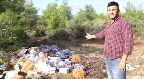 Ormanı günü geçmiş ürünlerle çöplüğe çevirdiler