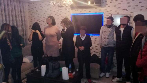 Masaj salonuna fuhuş baskını