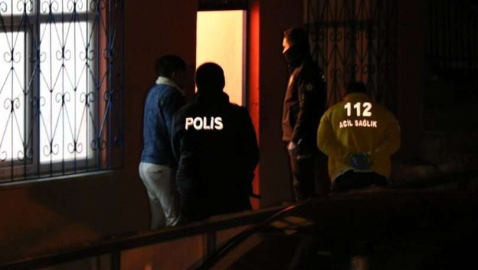 18 yaşındaki genç kız, amcasının evinde ölü bulundu
