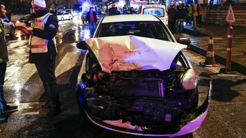 Kokoreç almak için durdu, canından oldu!