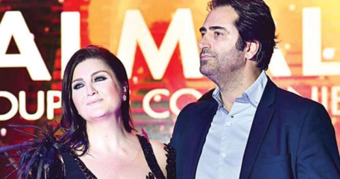 12 yıl sonra sahnede