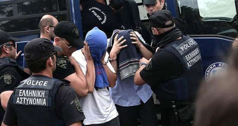 Yunanistan'a kaçan darbeci askerlerin cezası belli oldu