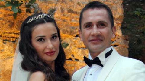 Emre Aşık ve eşinden sürpriz karar