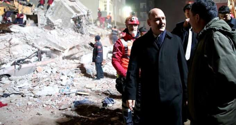 Çöken binada ölen ve yaralananların kimlikleri belli oldu