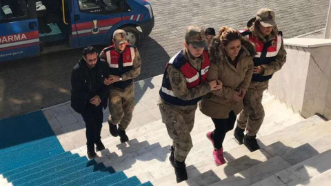 Eşiyle ilişkisini öğrenince dayısını öldürmüş