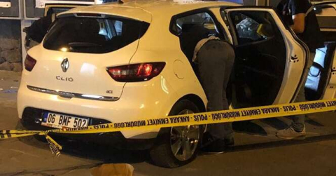 Ankara'da kurşunlanan sürücü kaza yaptı