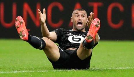 Burak Yılmaz Fransa'da gündem oldu!