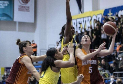 Galatasaray'a 45 sayı fark