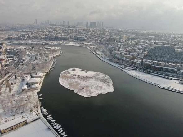 Pierre Loti'de masalsı kar manzarası