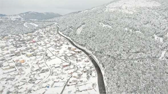 Aybar kar fırtınasının ardından Aydos Tepesi'nde masalsı görüntüler