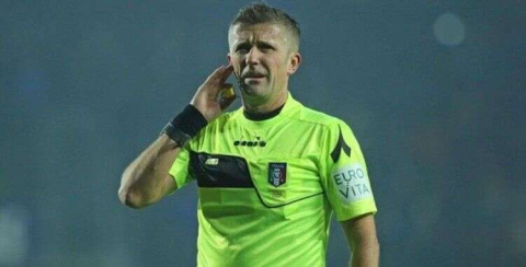 Galatasaray - Barcelona maçında İtalyan hakem Daniele Orsato düdük çalacak.