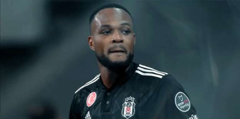  Tümer Metin, Rüştü ve Nobre'den sonra Larin!