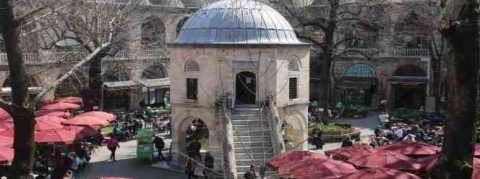 500 yıllık mimarisiyle dikkat çekiyor