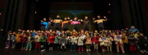 Bursa'da perde çocuklar için açıldı