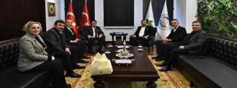 Dündar: “Çarşı esnafı AVM'lere karşı güçleniyor”