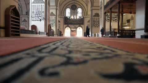 On bir ayın sultanı Ramazan başlıyor: İşte il il iftar saatleri...