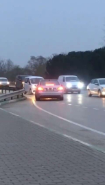 Bursa'da ters şeritten giden otomobil, ölüme meydan okudu