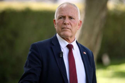 Zorlu TÖRE 'Şehitlerimizi Rahmetle Anıyorum'