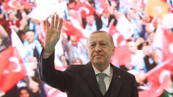 Erdoğan: "Halde terör estirenlerin işini bitiririz"