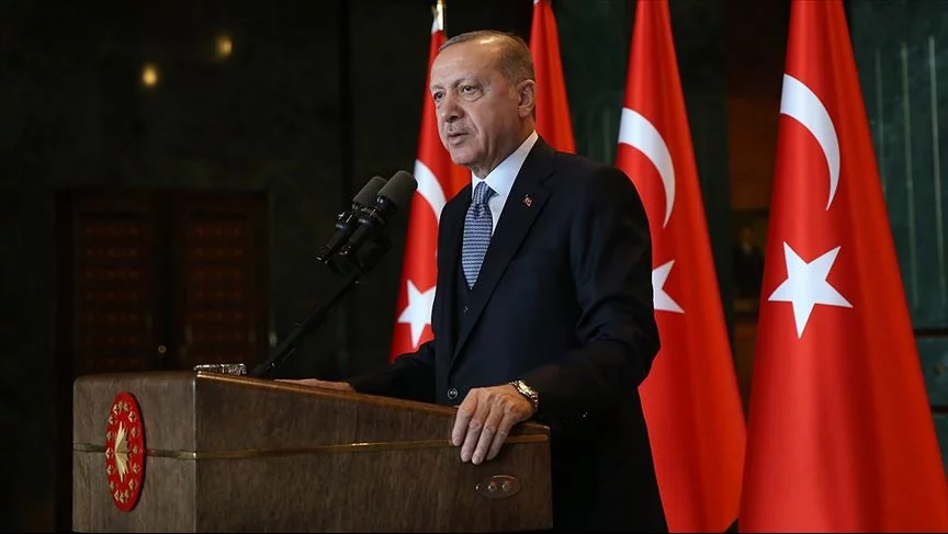 Erdoğan İstanbul’un fetih yıl dönümünü kutladı