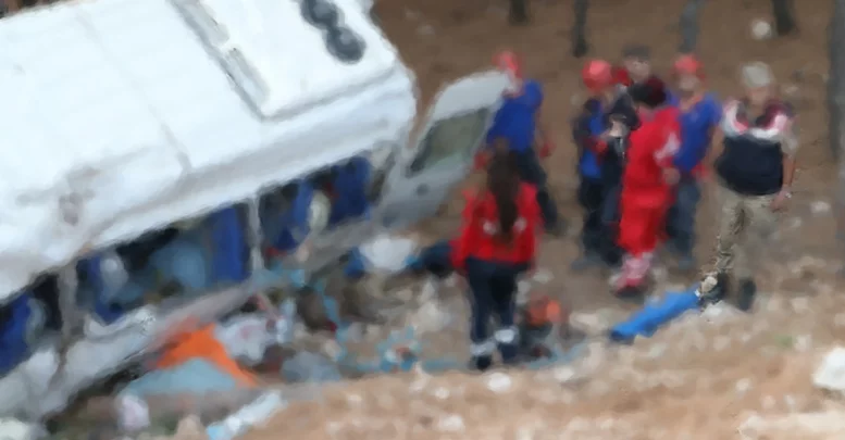 Gaziantep'de korkunç kaza! Ölü ve yaralılar var