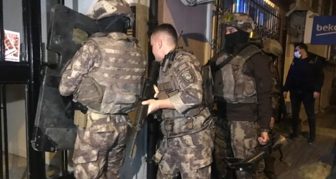 İstanbul'da 7 ilçede El Kaide ve DEAŞ'a yönelik operasyon