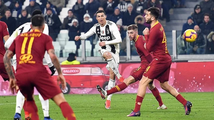 Juventus, Roma’yı tek golle geçti