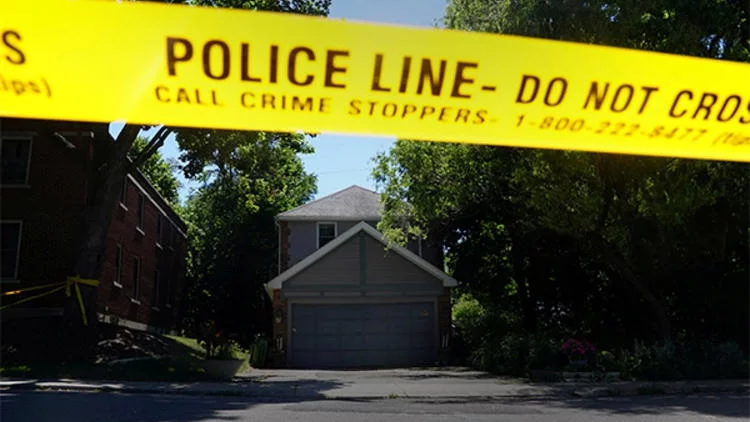 Kanadalı bahçıvan, biri Türk 8 erkeği öldürdü