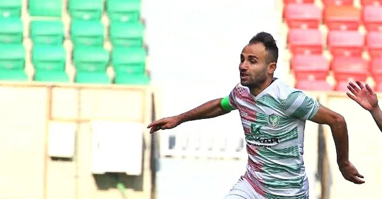 Rakiplerini jiletlediği iddia edilen futbolcu, Amedspor'da kadro dışı