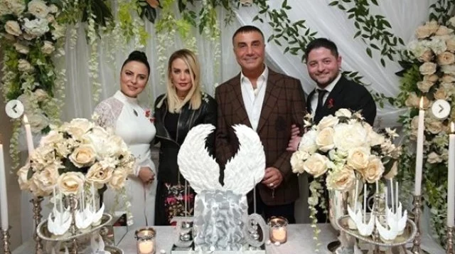 Sedat Peker ünlü şarkıcının nişan yüzüğünü taktı