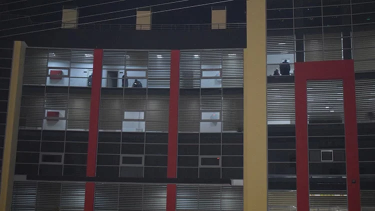 Süper Lig takımının binasına silahlı saldırı