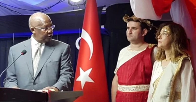  Türk Büyükelçi Geri Çağrıldı